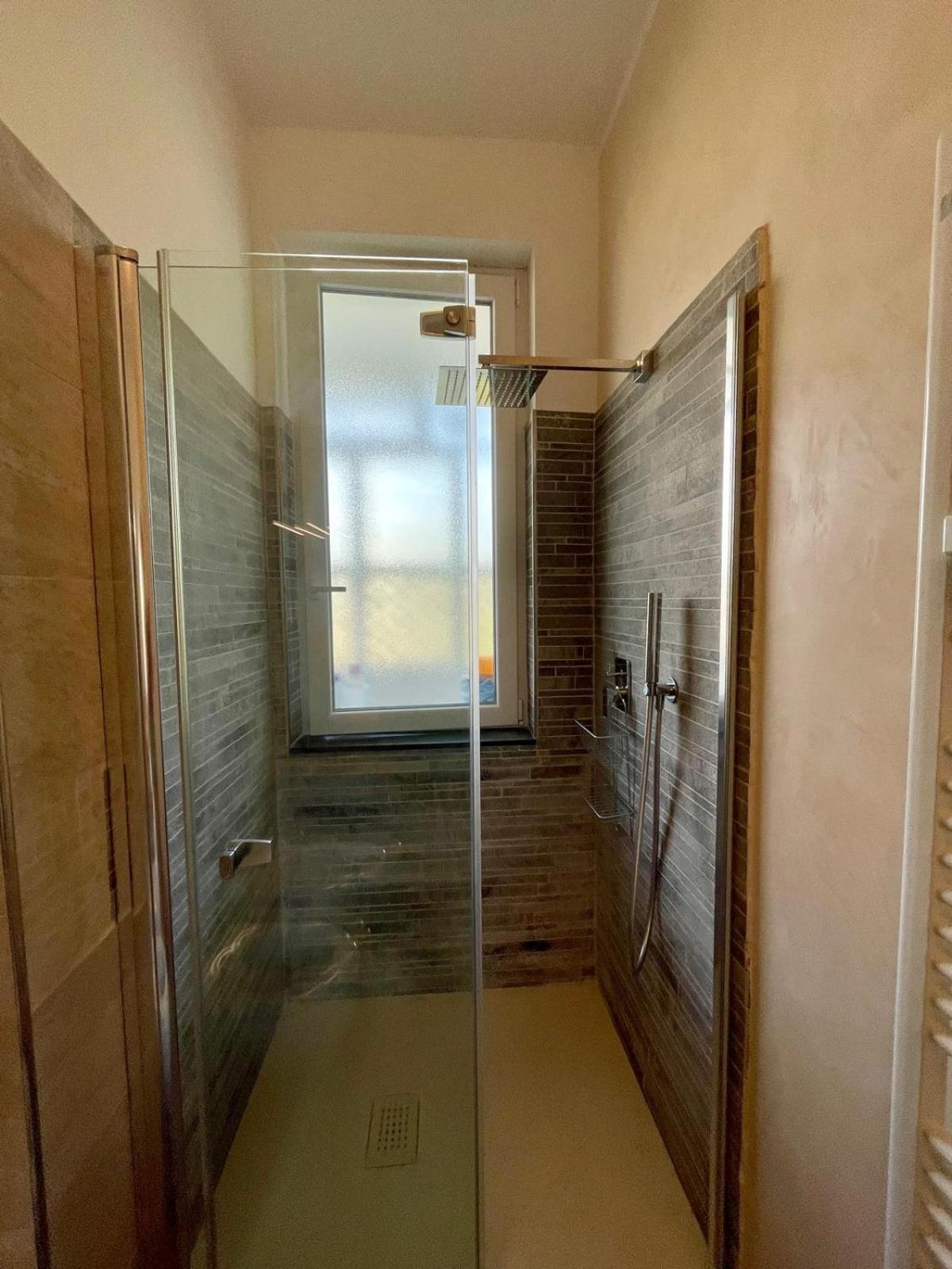 Il Dettaglio Rosso Appartement Livorno Buitenkant foto